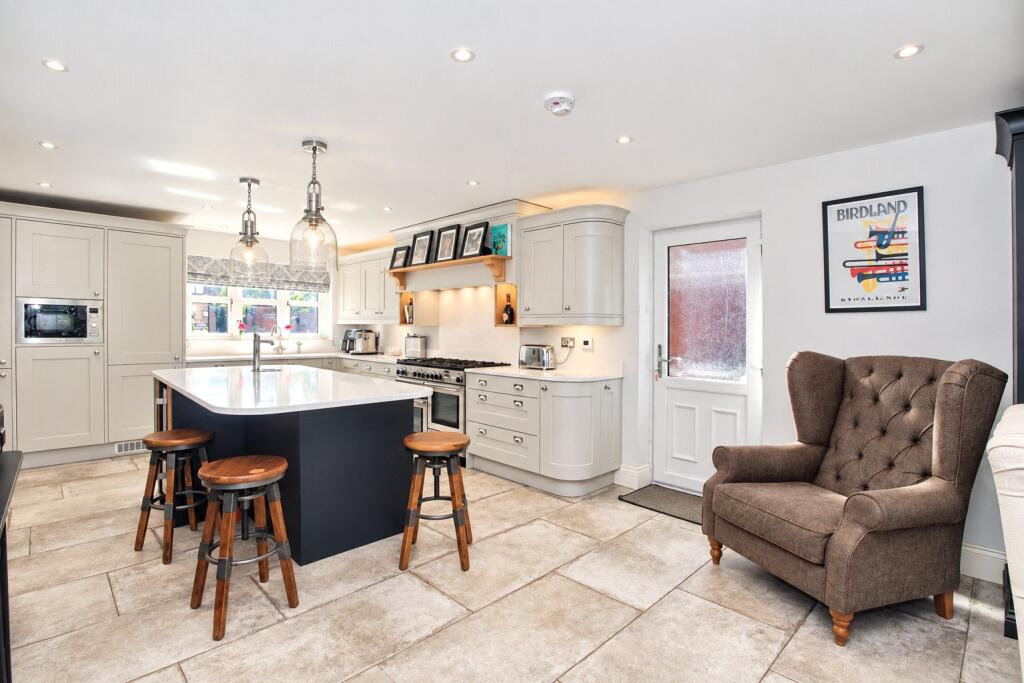 House in Leicester - View 5