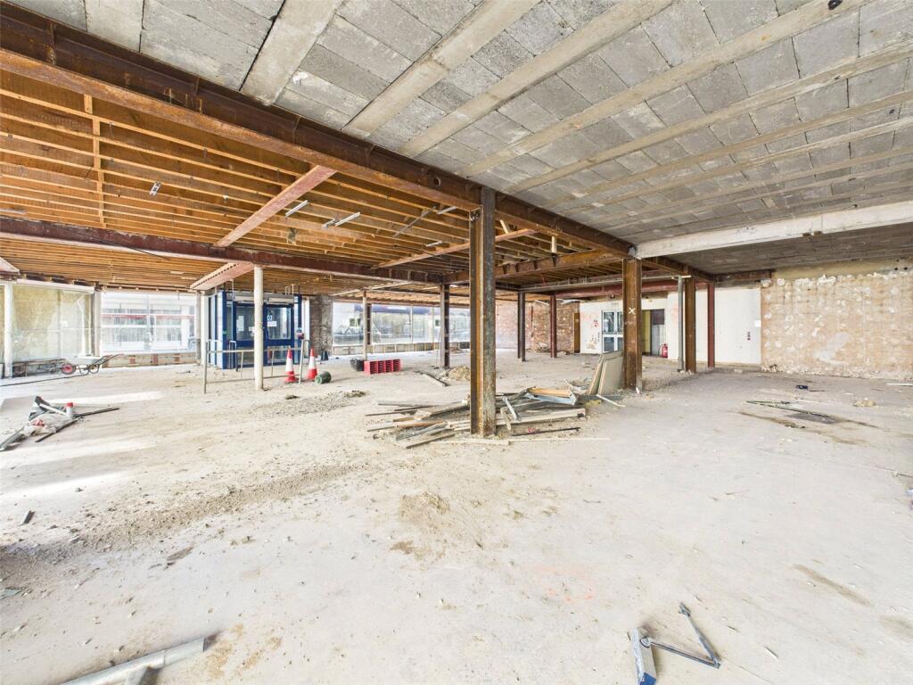 House in Taunton - View 3