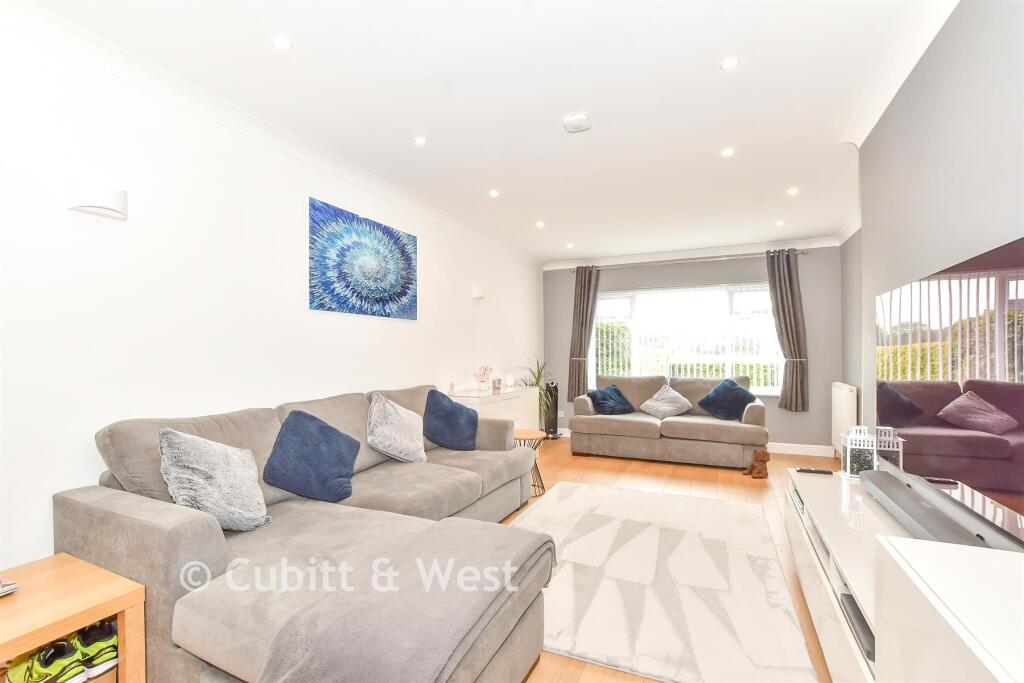 House in Portsmouth - View 3