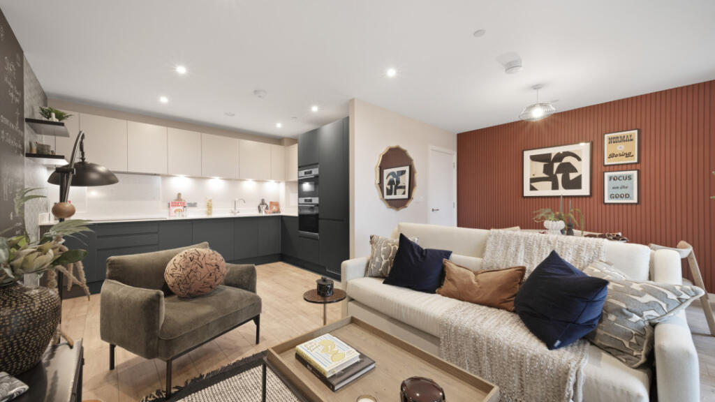 Main image of property: GLENGALL ROAD,
London,
SE15 6RZ