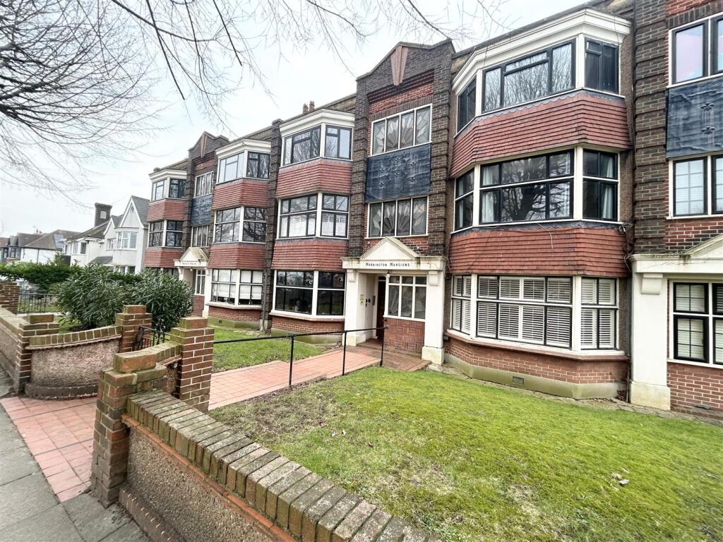 Apartment in Brighton
