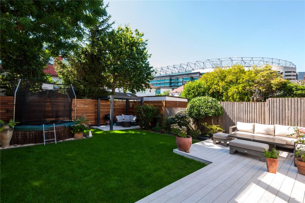 Whitton Road, Twickenham photo 4