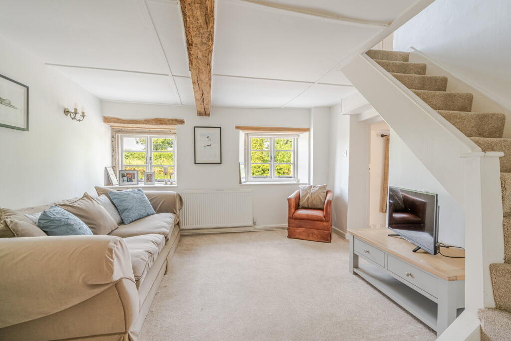 House in Biddestone, Giddeahall - View 4