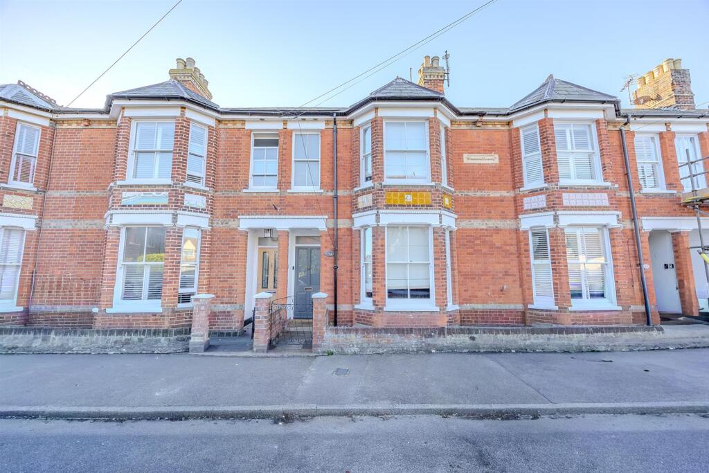 4-bed terraced on Stradbroke Road, Southwold, £850,000