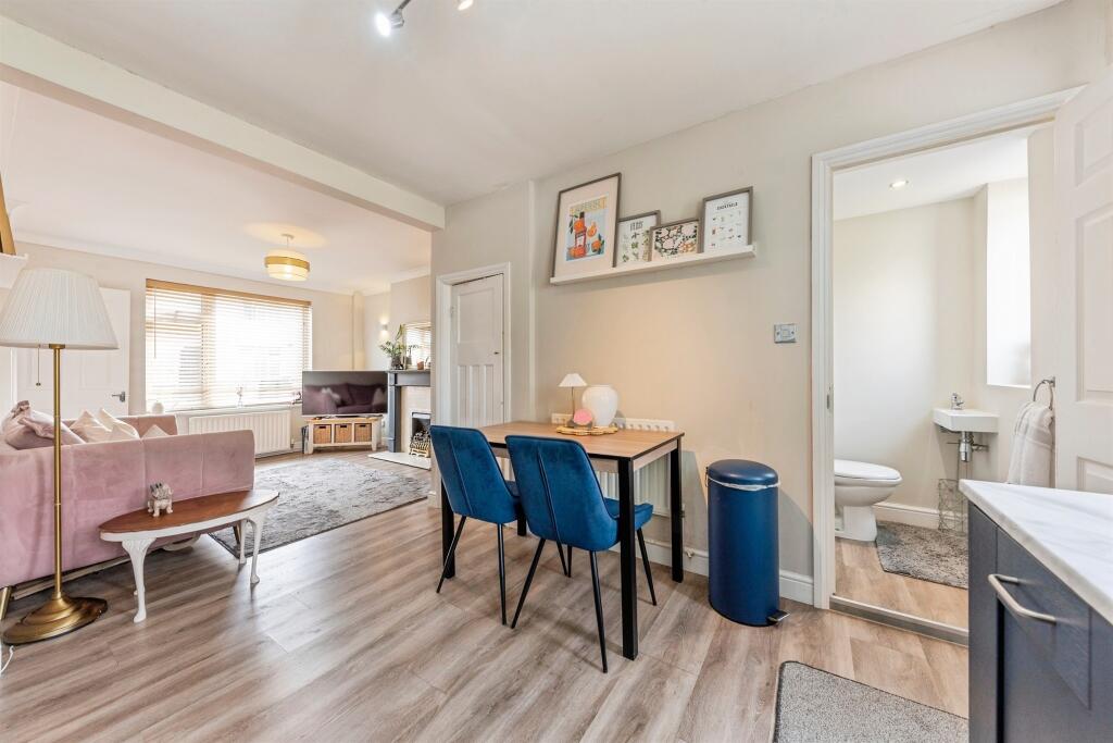 House in South Kesteven, Grantham - View 4
