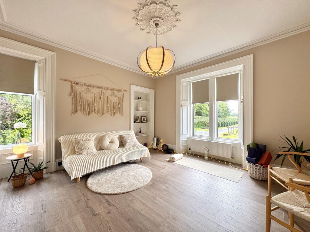 House in Galston, East Ayrshire - More