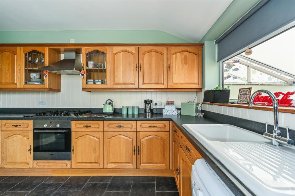 House in Portsmouth, Hilsea - View 4