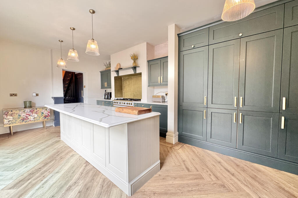 Romilly Park Road, Barry, Vale Of Glamorgan photo 4