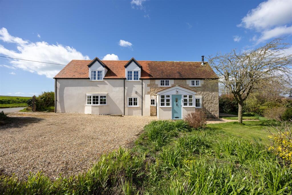 Main image of property: Wellow, Isle of Wight