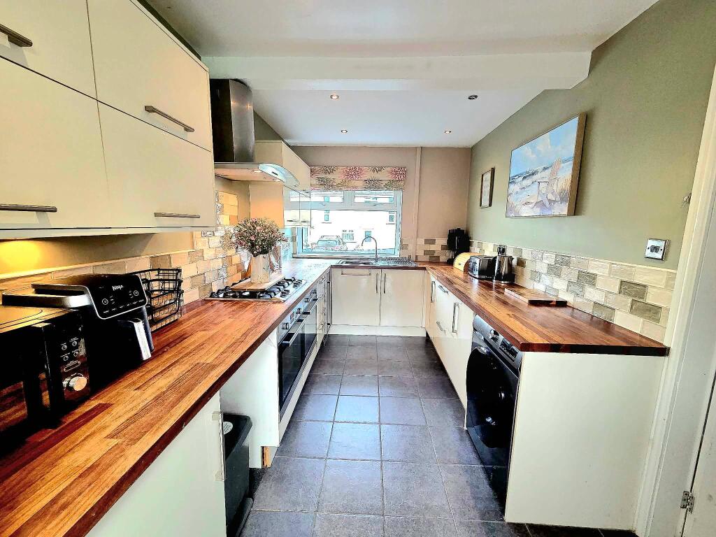 Tyne Road, Walney Island, Westmorland And Furness photo 4