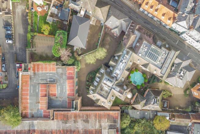 Oxford Square, Oxford Street, Newbury, RG14 1JG