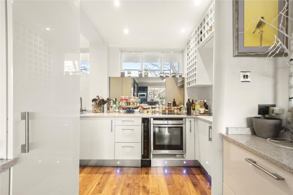 Apartment in London, Notting Hill - View 2