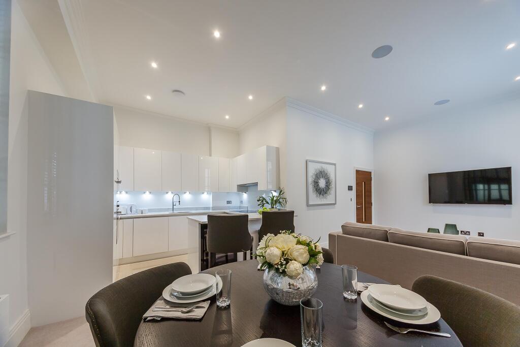 Apartment in London - View 3