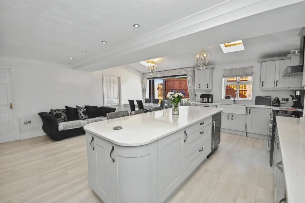 House in Mawsley - View 5