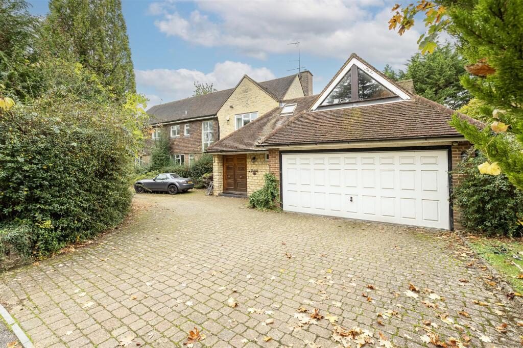5-bed detached on Oakfield Road, Harpenden, £2,000,000