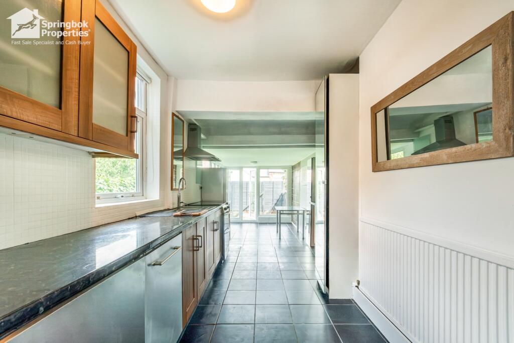 House in Nottingham, New Basford - View 5