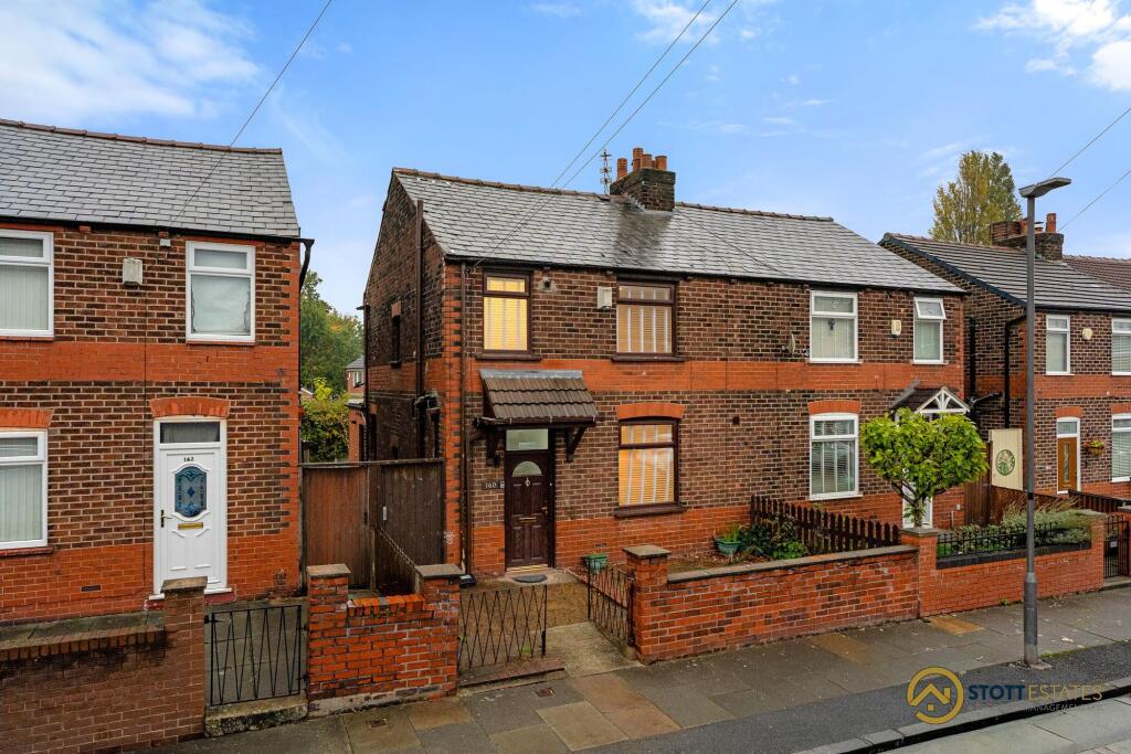 Main image of property: 4 Bed HMO - 160 Doulton Street, St. Helens, WA10
