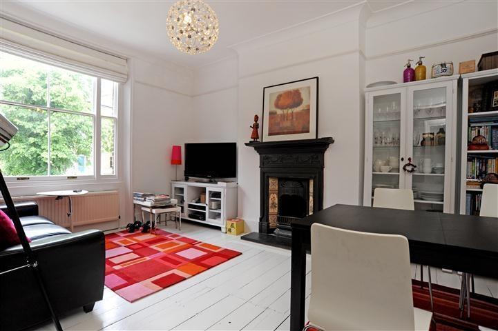 Apartment in London - View 3