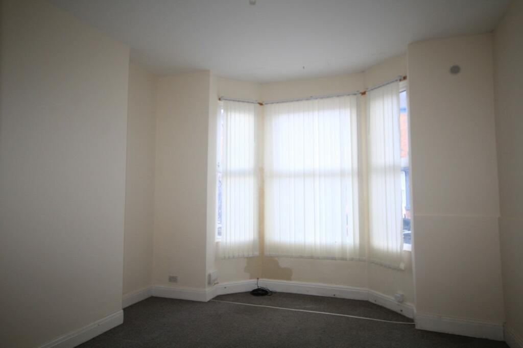 159 Coltman Street, Hull, East Riding of Yorkshire. HU3 2SQ photo 2