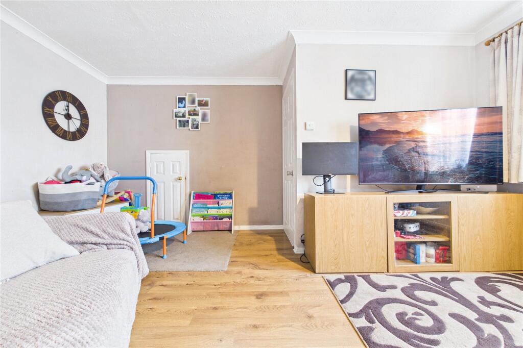 House in Reading, Beansheaf, Holybrook - View 2
