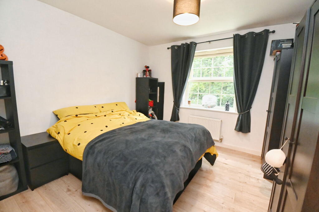Apartment in Barnsley, South Yorkshire - View 6
