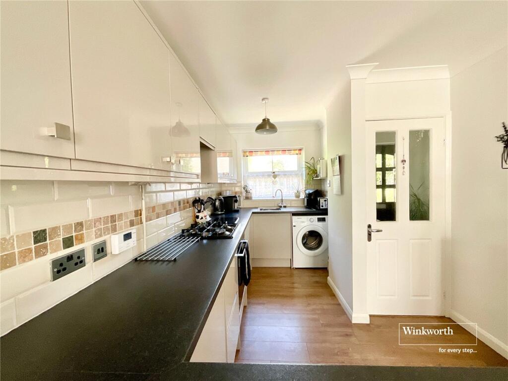 House in Bournemouth, Burton and Winkton - View 2