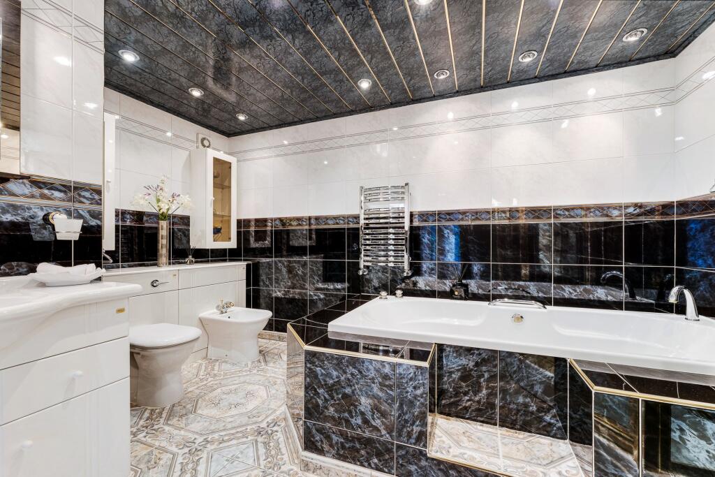 Additional image 36 of Holme Lane, Rossendale, BB4 | Substantial 4-Bed Home on Generous and Private Plot