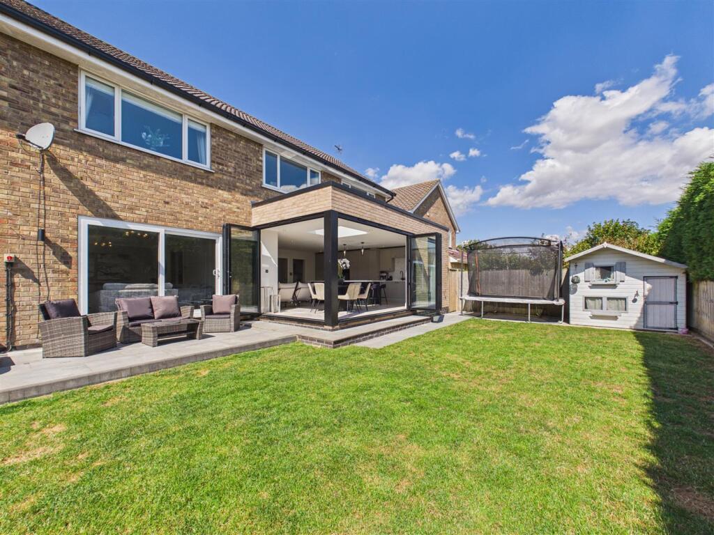 Main image of property: Hill Brow, Kirk Ella