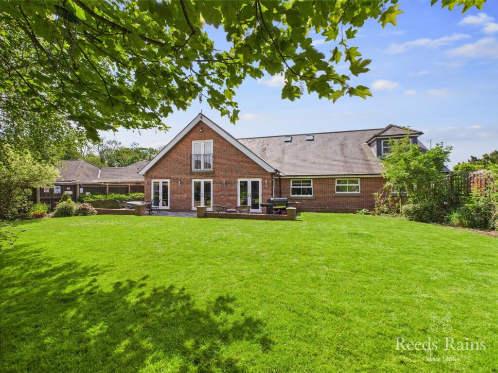 4-bed detached on Letch Lane, Stockton-on-Tees, Durham, TS21, £550,000