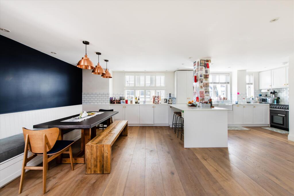 Main image of property: Hyde Park Square, London, W2