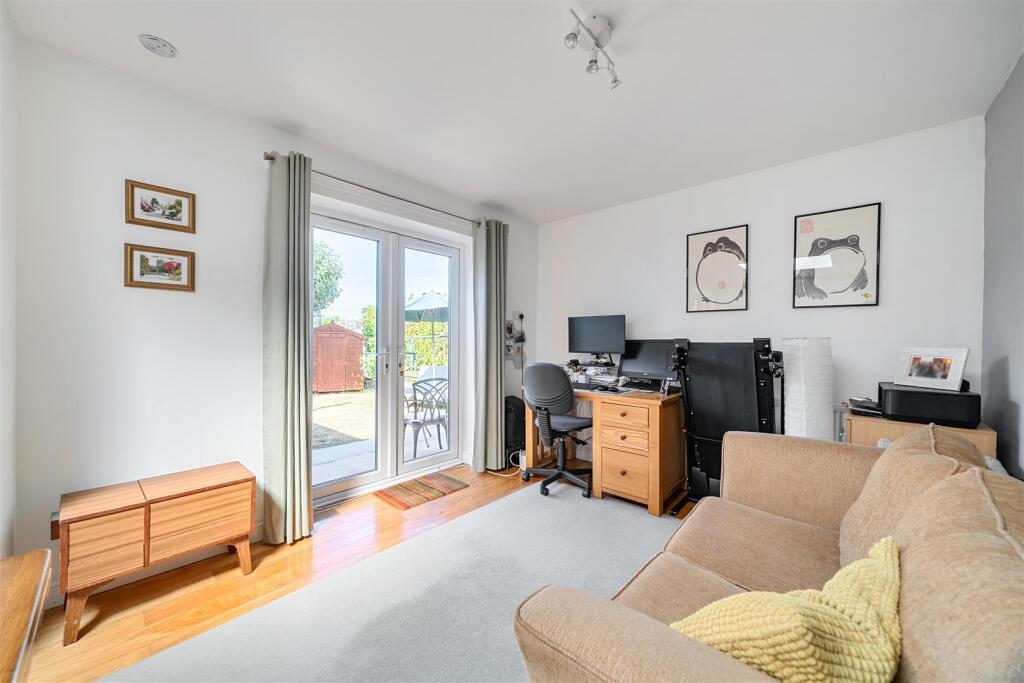House in Dorchester - View 5