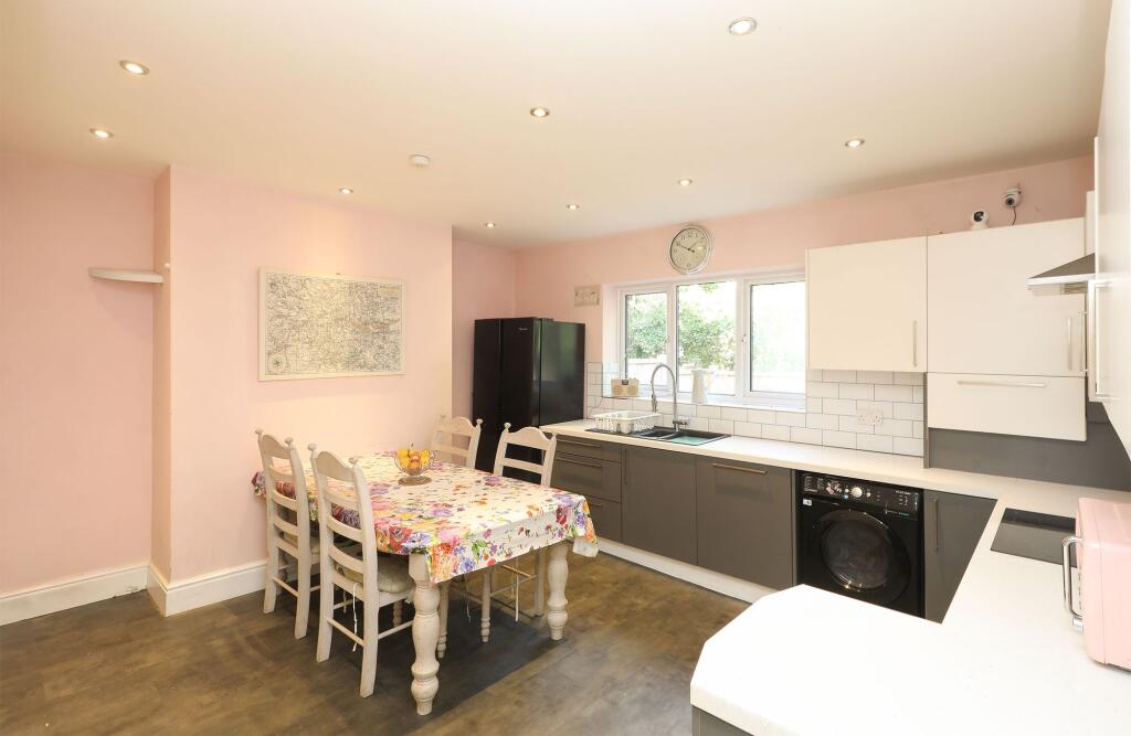 House in Chesterfield, Grassmoor, Hasland and Winswick - View 5