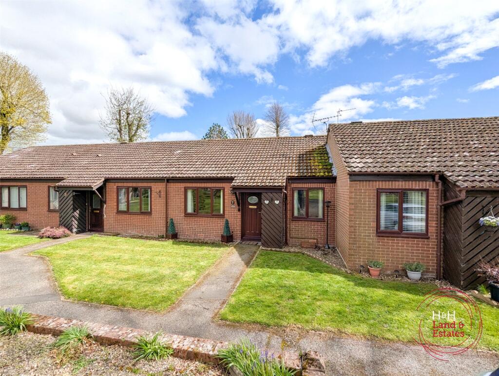 Main image of property: 8 Willow Park, Banks Lane, Carlisle, Cumbria