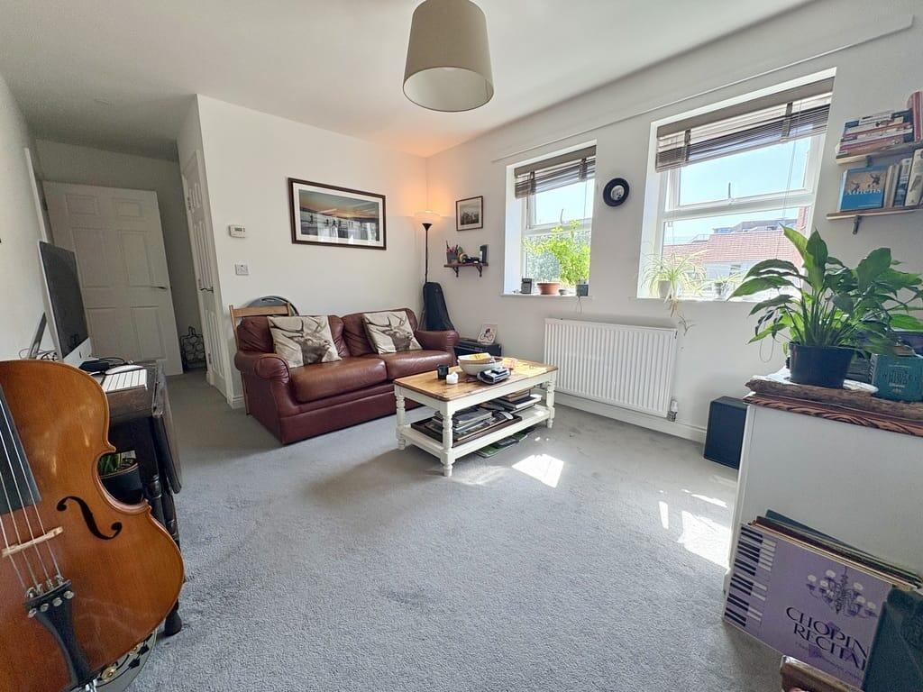 Apartment in Poole - View 4