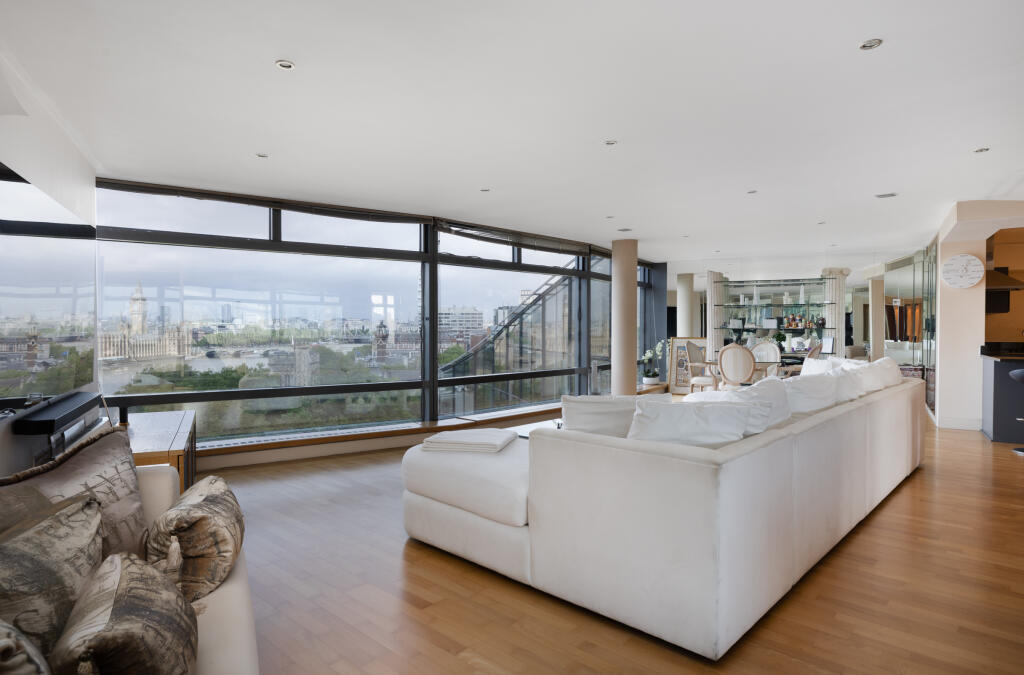 Apartment in London - View 4