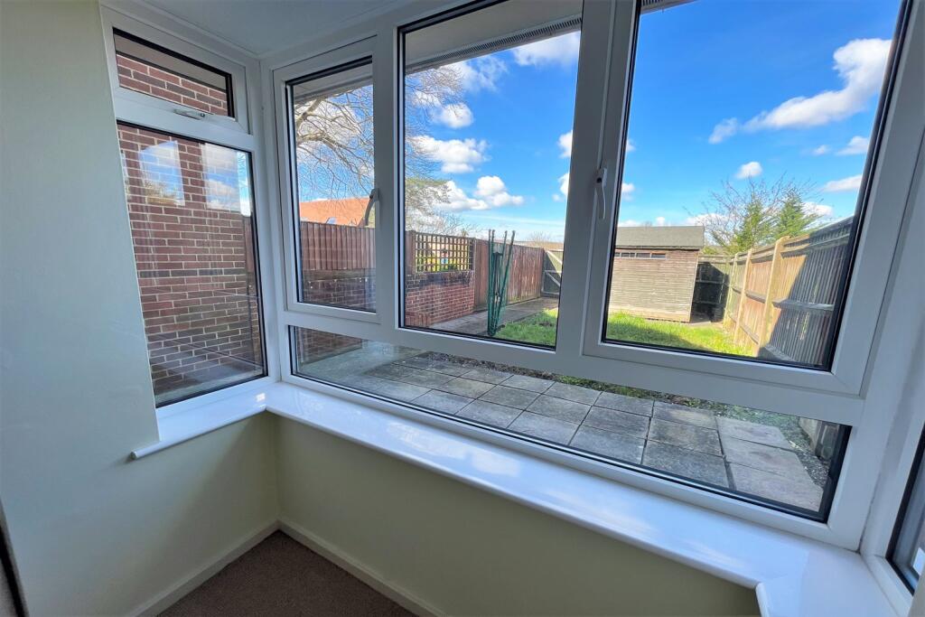 House in Southampton - View 4