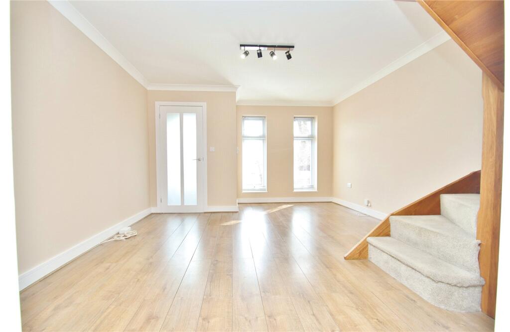 Cartref Close, Verwood, Dorset, BH31 photo 4