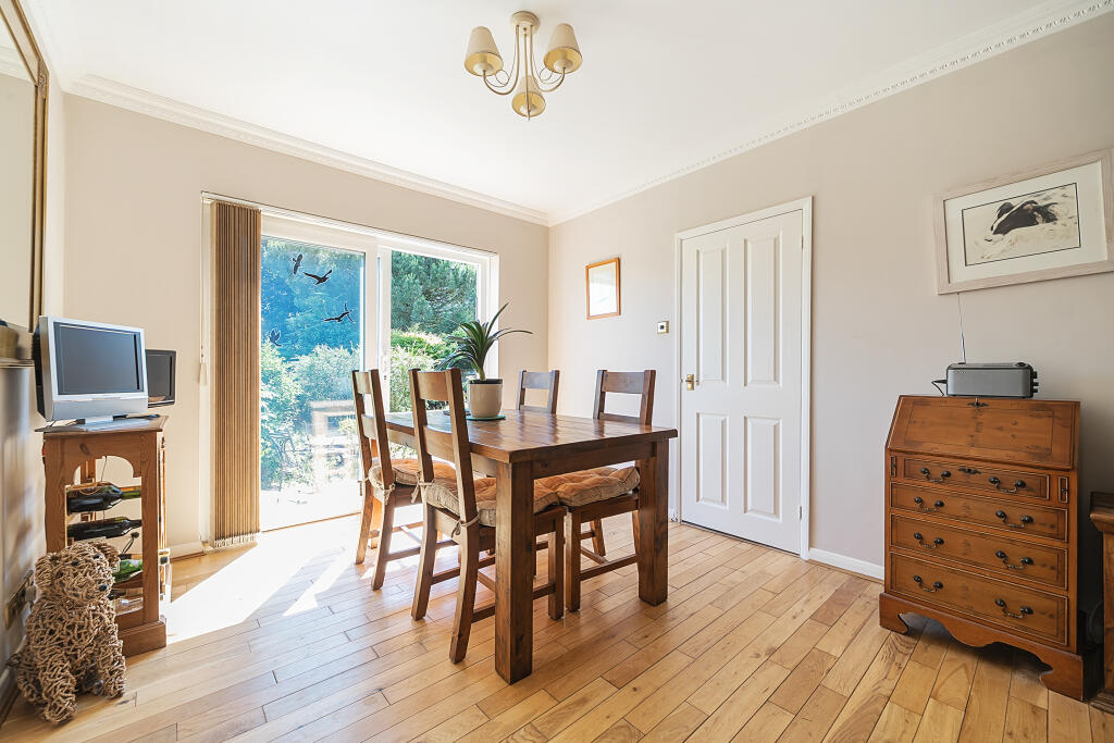 East Gardens, Ditchling, BN6 photo 3