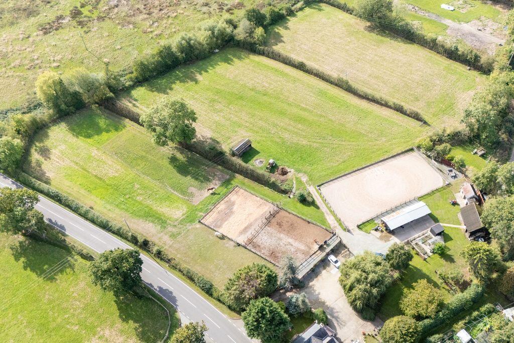 Wootton Cottages, Queens Head, Oswestry photo 2