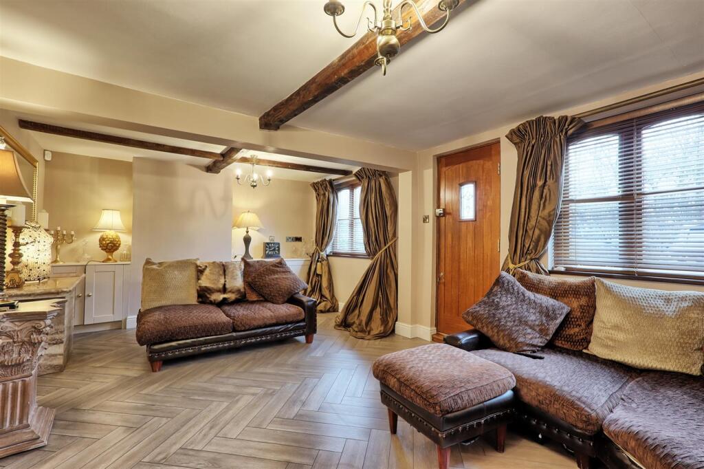House in Braintree, Coggeshall - More