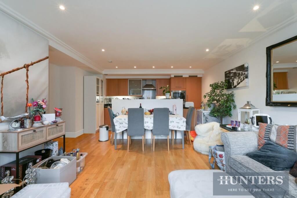 Apartment in London - View 3