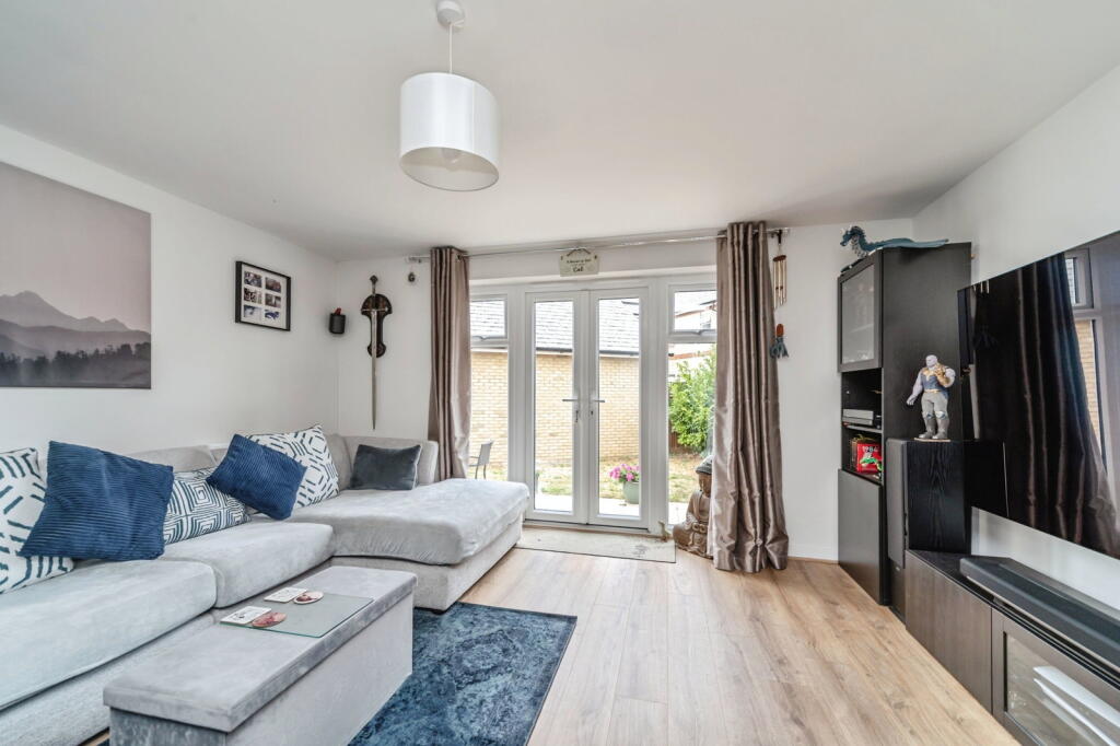 House in Meppershall, Central Bedfordshire - View 5
