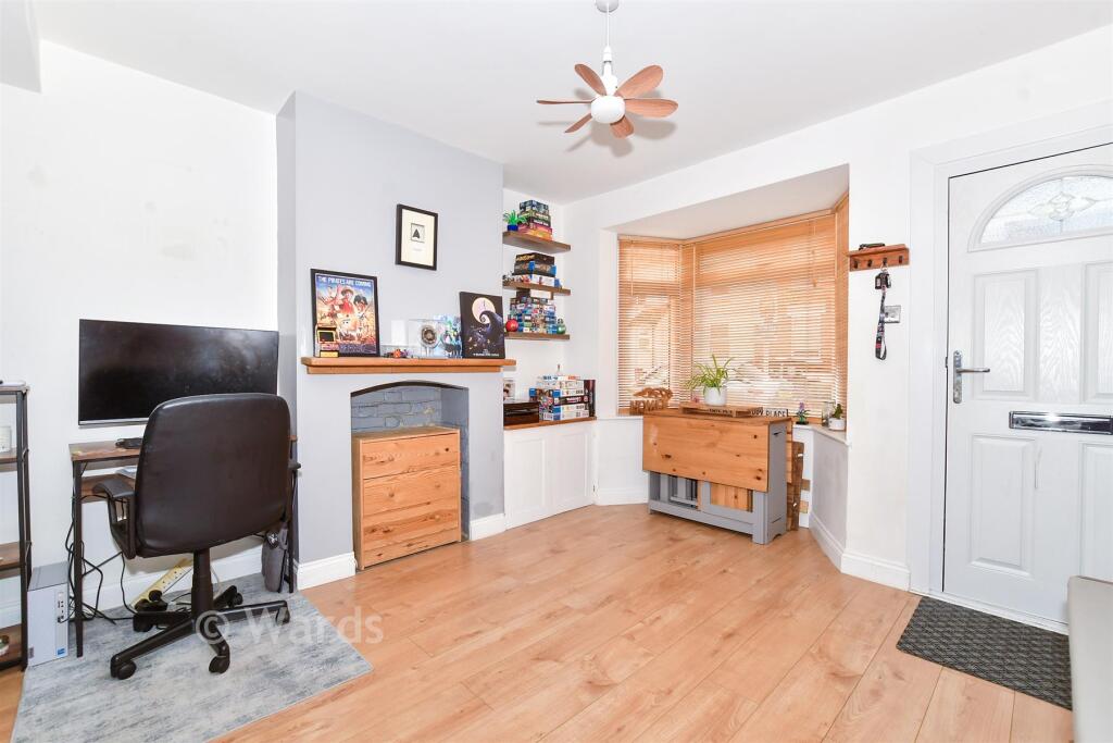 House in Rochester - View 4