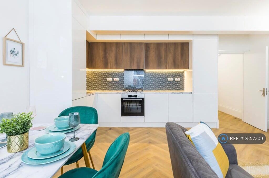 Main image of property: Photo Studios, London, E17