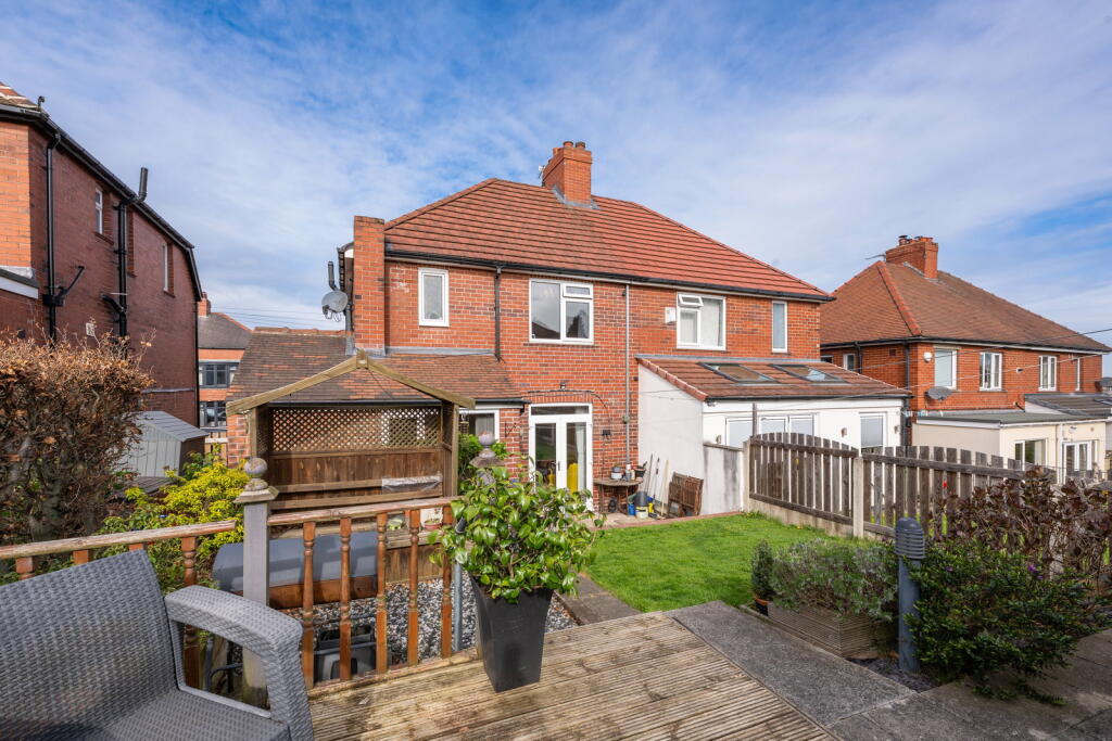 Main image of property: Queens Drive, Barnsley, S75 2QJ