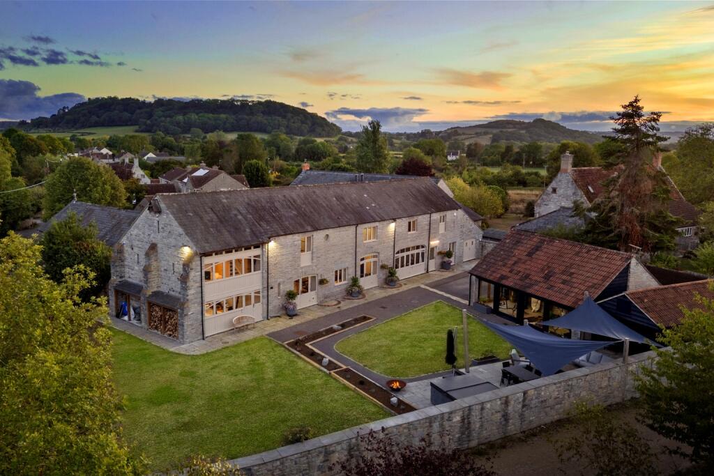 House in Compton Dundon