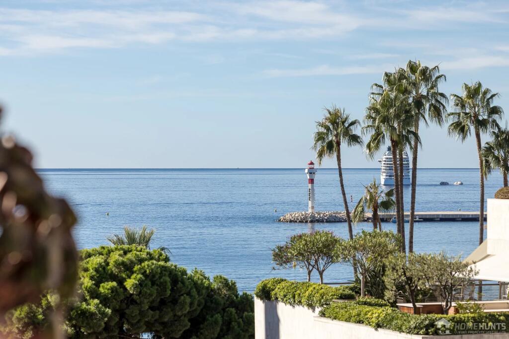 Main image of property: Provence-Alps-Cote d`Azur, Alpes-Maritimes, Cannes