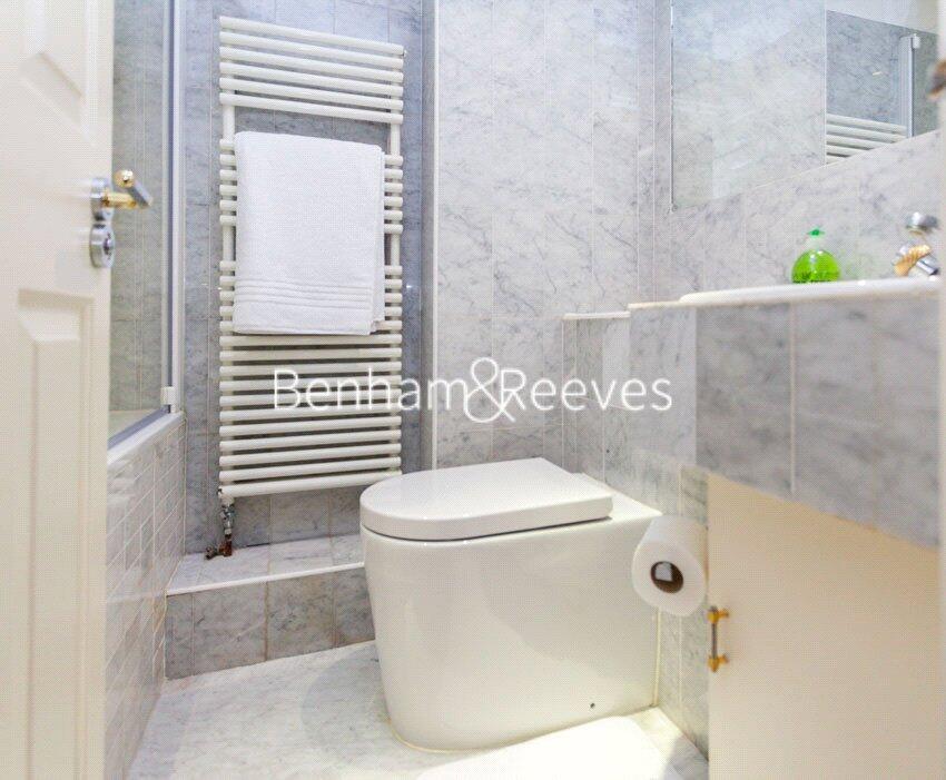 Apartment in London - More