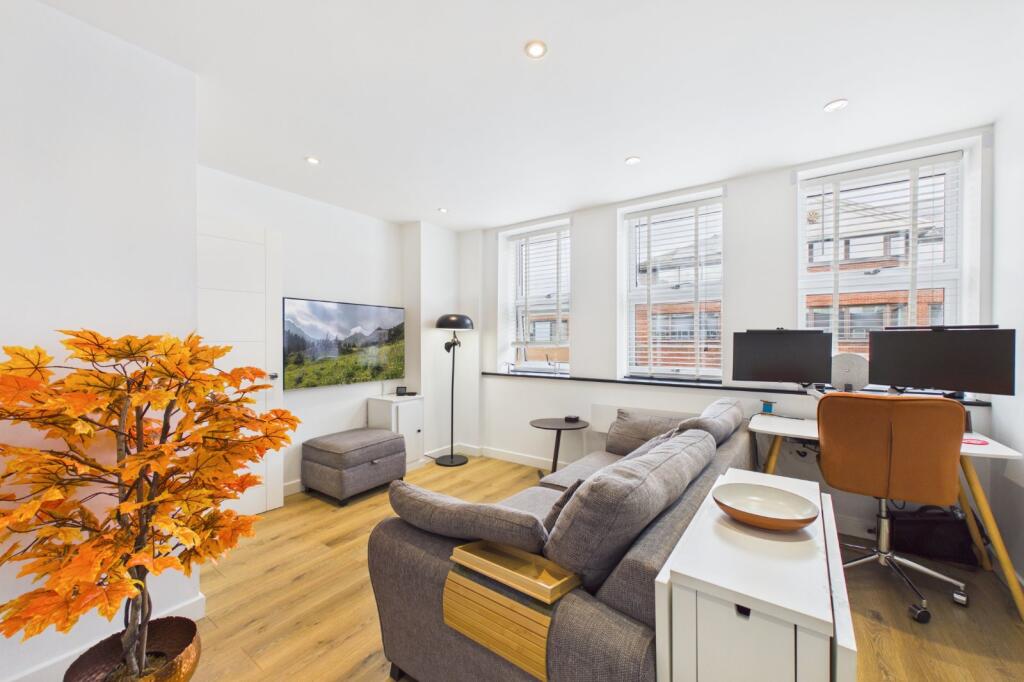 Main image of property: Victoria Road, Farnborough, Hampshire, GU14