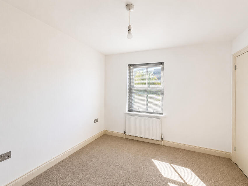 House in Southampton - View 5